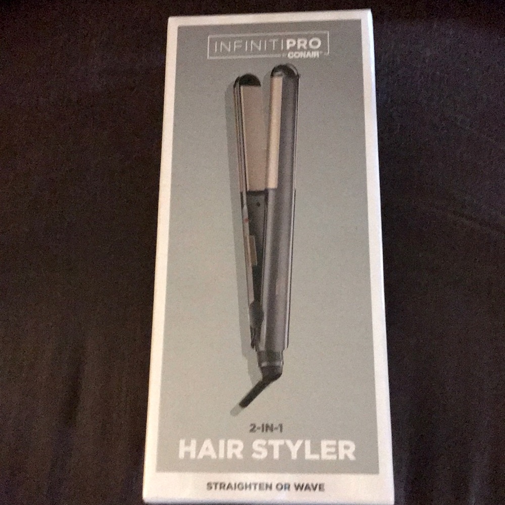 INFINITI PRO by CONAIR. 2-in-1 hair styler